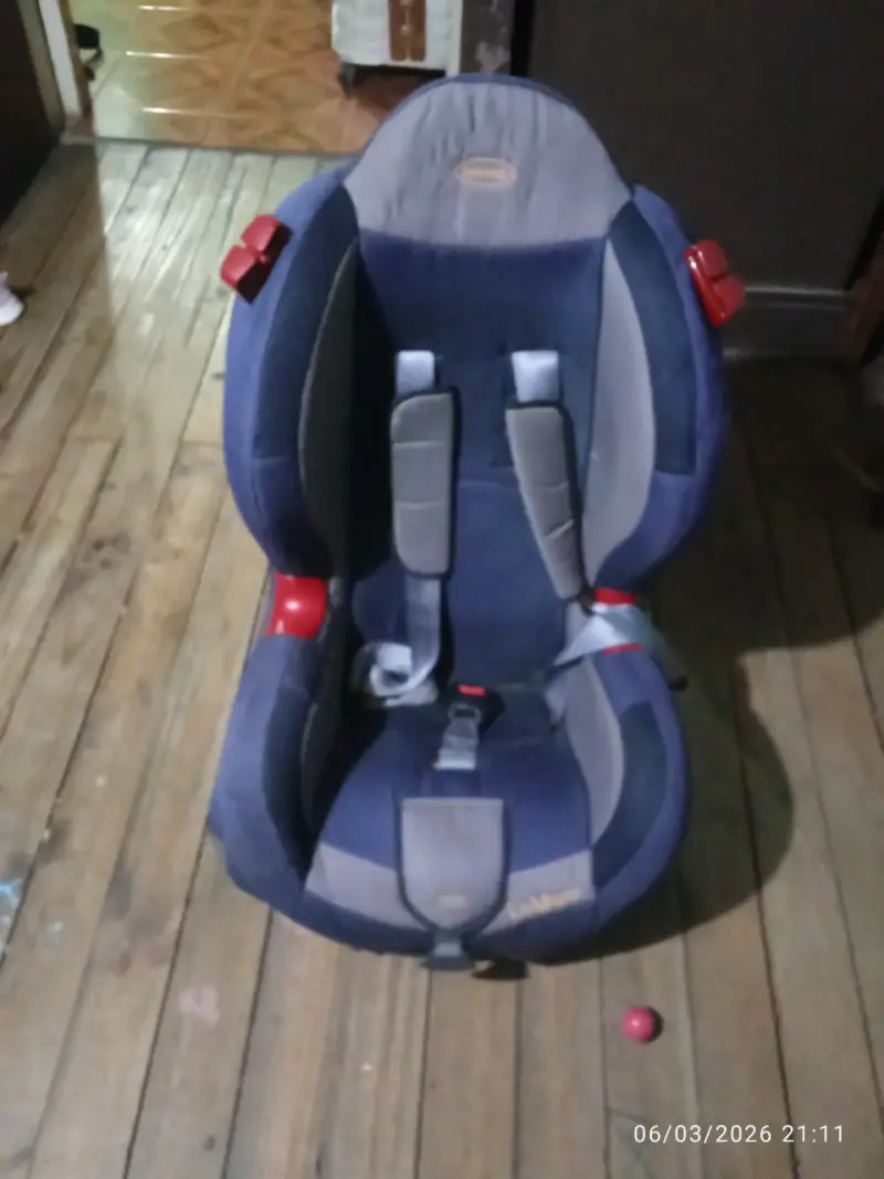 Silla de auto para niño azul - 2