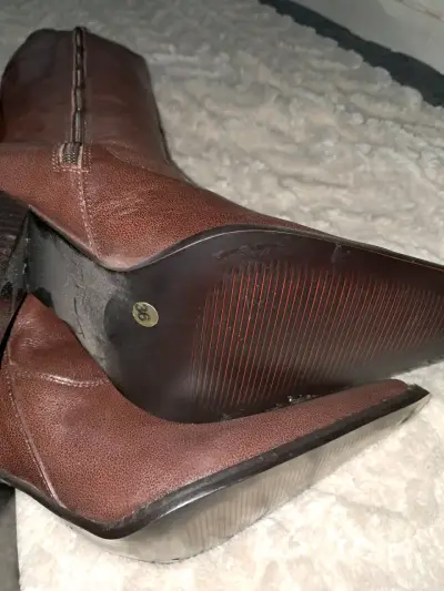 Botas café de cuero gacel - miniatura 1