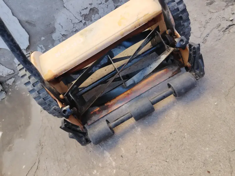 Cortadora de pasto manual GP30r - 2