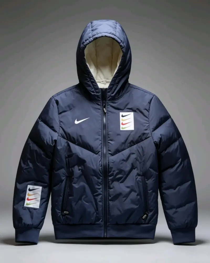 Chaqueta azul con capucha talla 12/14