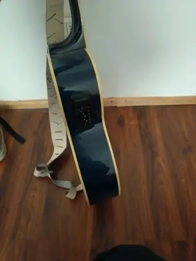 Guitarra electro acústica - miniatura 3