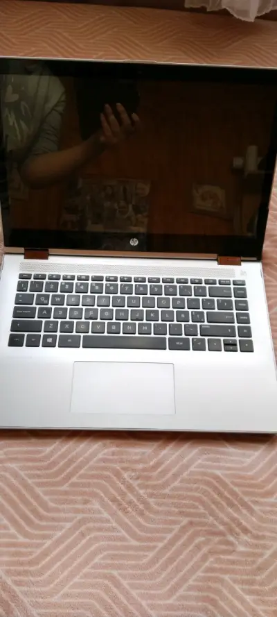 Laptop HP Pavilion x360 - miniatura 1