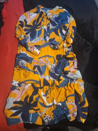 Vestido estampado colorido - miniatura 1