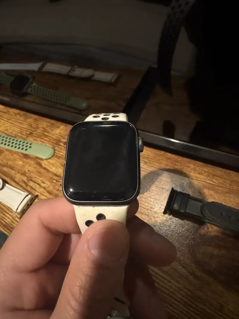 Apple Watch SE 40 mm - 2