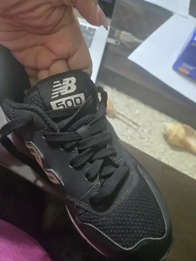 Zapatillas deportivas blancas y doradas nike - miniatura 4