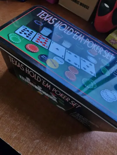 Set de fichas de póker con cartas - miniatura 5