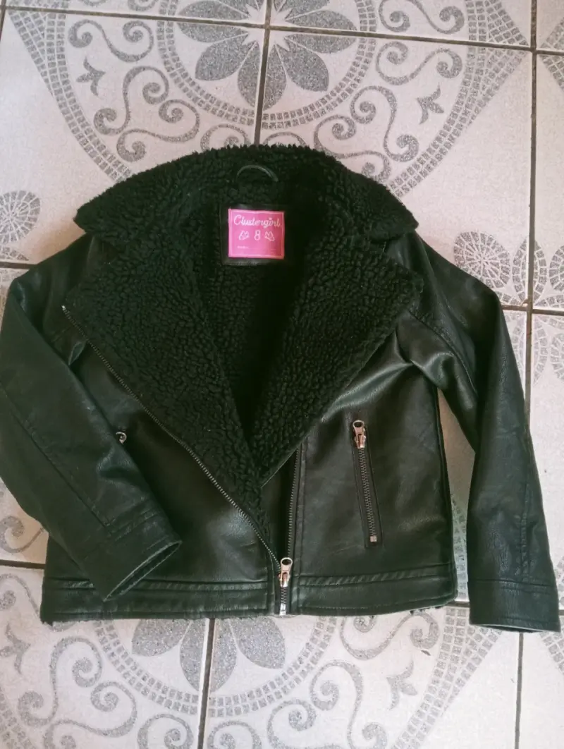 Chaqueta de cuero sintético negro - 5