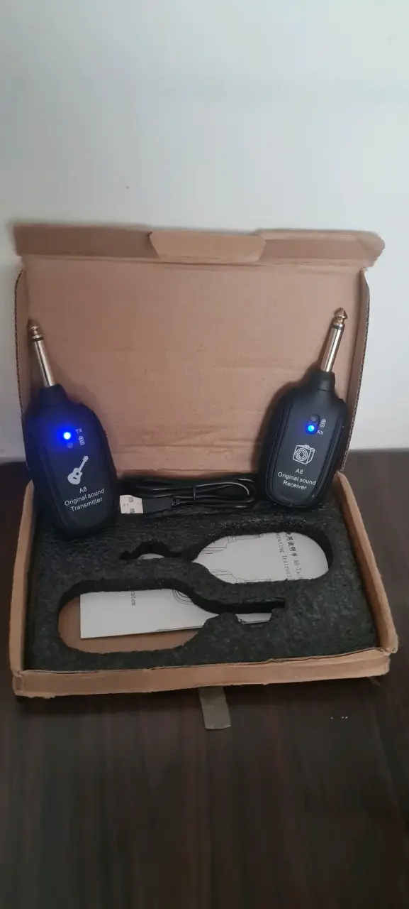 Transmisor y receptor de sonido A8 - 5