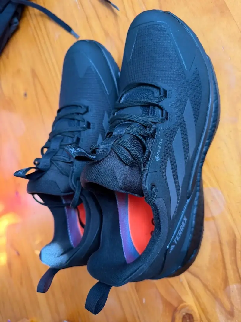 Zapatillas negras Gore-Tex - 1