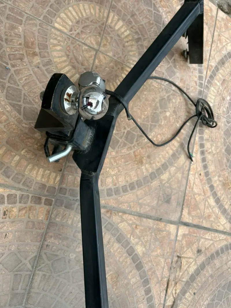 Enganche de remolque para vehículo - 1