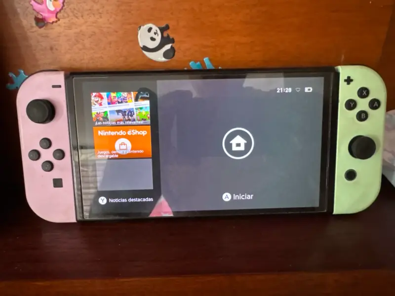 Consola Nintendo Switch con Joy-Con - 1