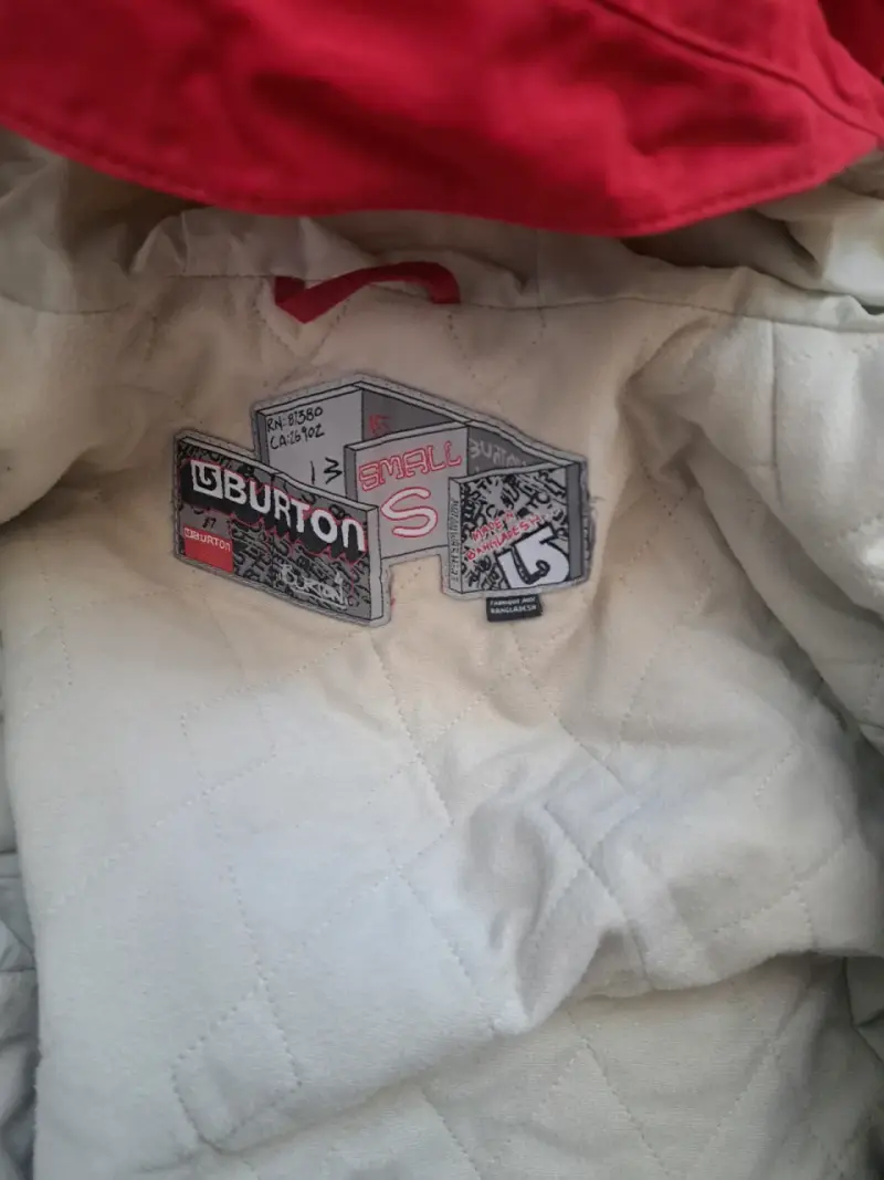 Chaqueta Impermeable Burton roja con capucha 8 - 2