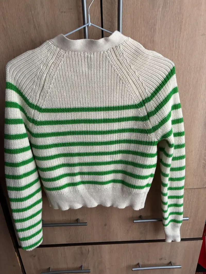 Cardigan rayado blanco y verde - 2