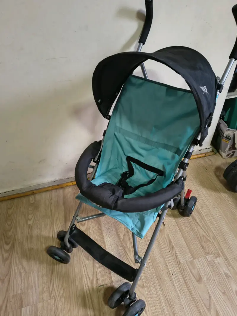 Coche de bebé plegable