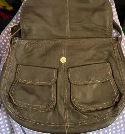 Bolso bandolera de cuero café - miniatura 3