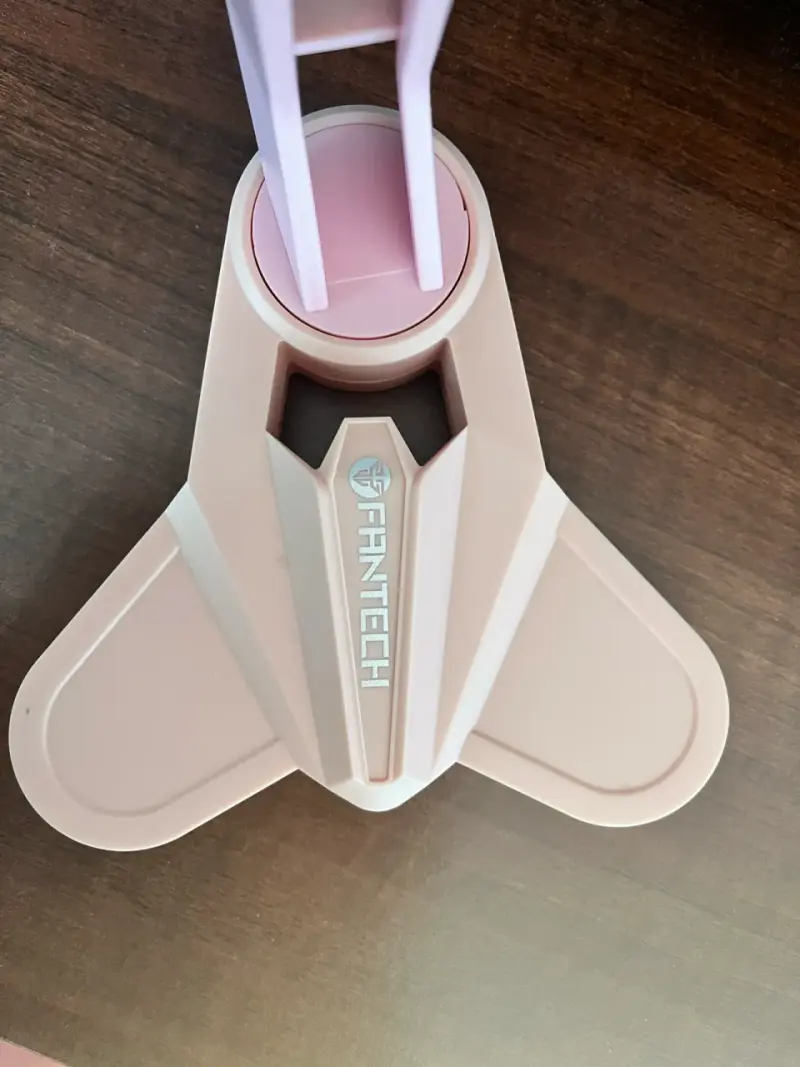Soporte para audífonos Fantech Sakura Edition - 2