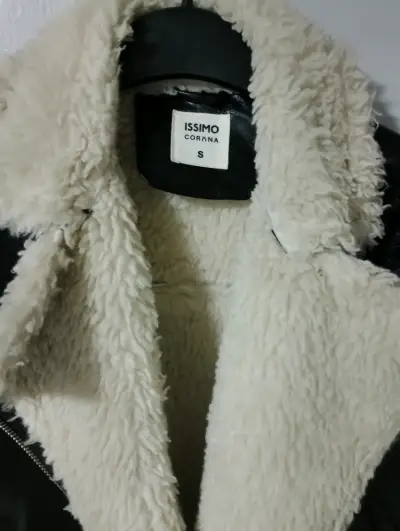 Chaqueta biker negra eco cuero - miniatura 3