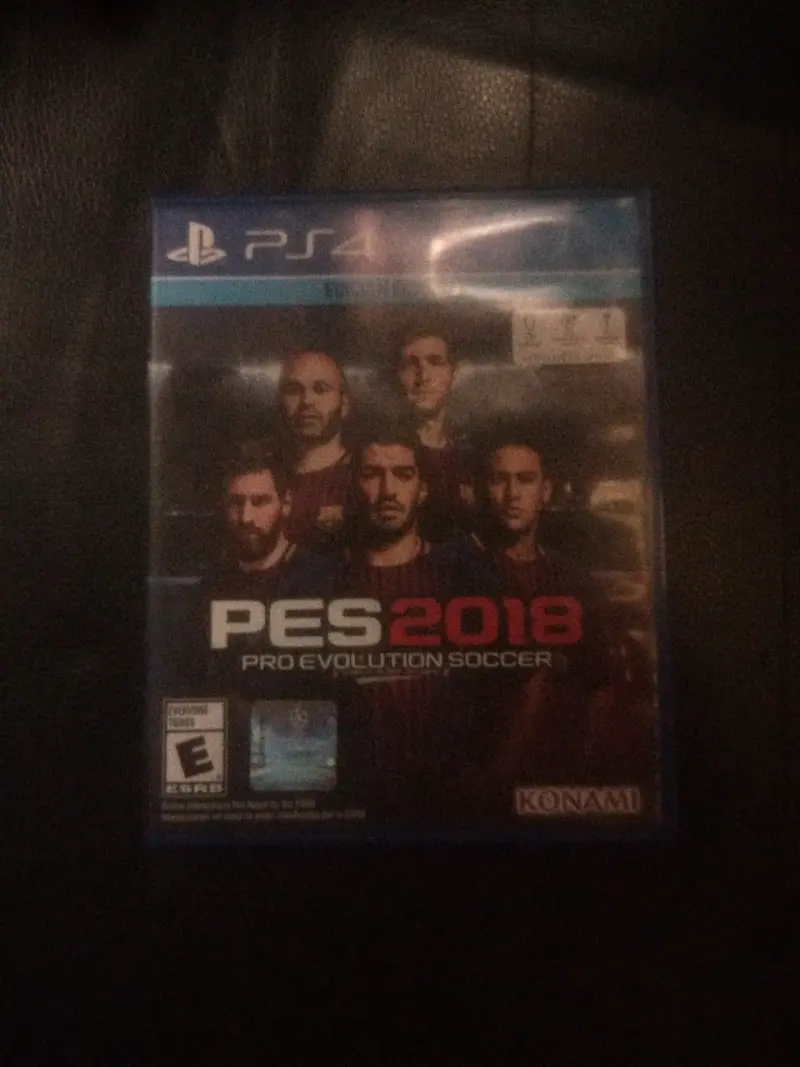 Juego PS4 PES 2018 ( edición especial) - 1