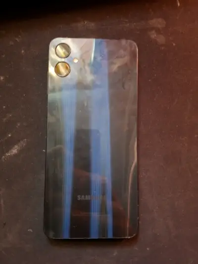Teléfono Galaxy A05 Dual SIM - miniatura 2