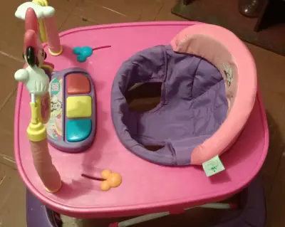 Andador infantil Minnie - miniatura 3