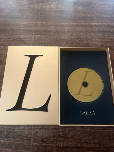 Álbum musical- LALALISA - Blackpink - miniatura 2