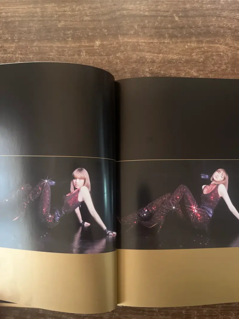 Álbum musical- LALALISA - Blackpink - 4