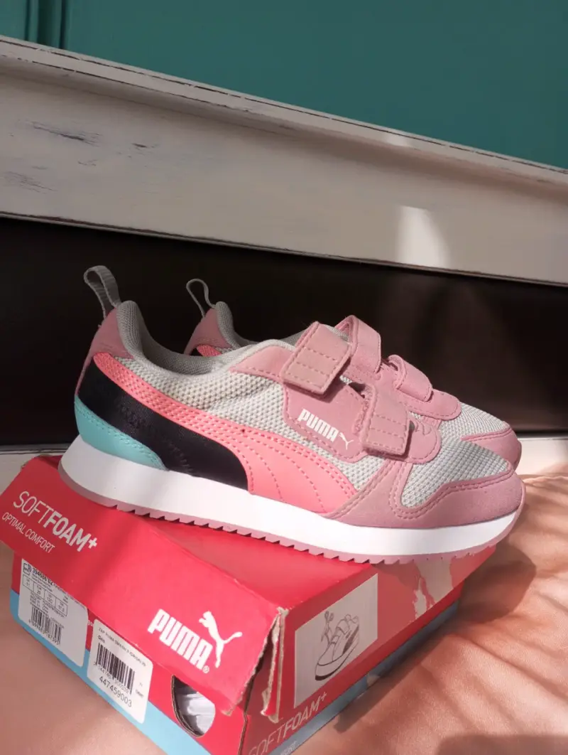 Zapatillas Puma rosa niña - 1