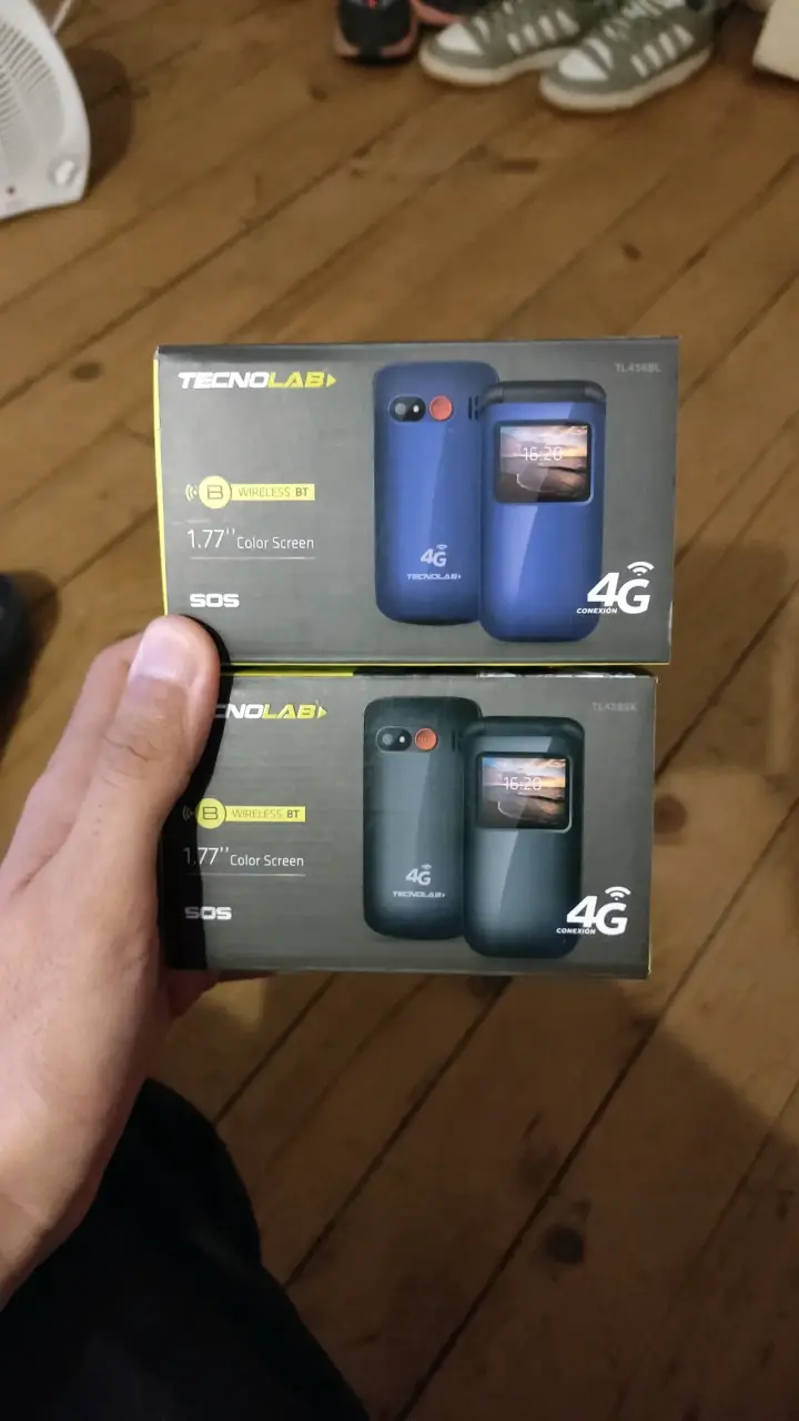 Teléfono 4G Senior Negro - 2