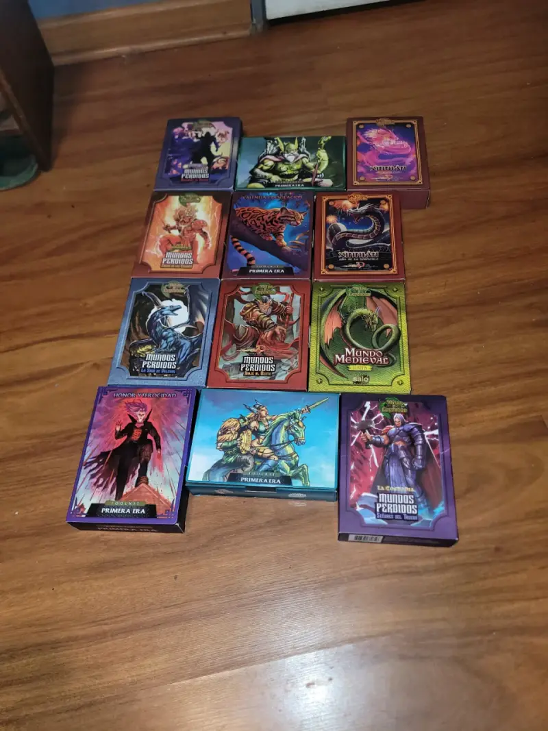 Colección de cartas juego Mundos Perdidos - 2