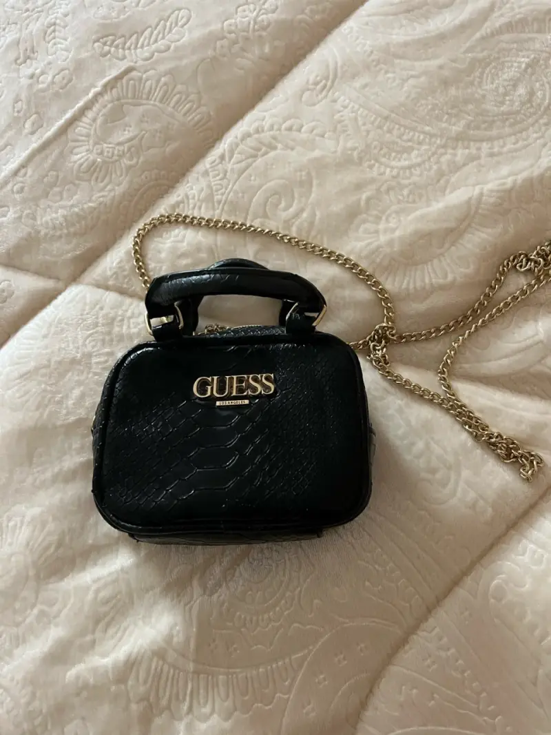 Mini cartera Guess negra