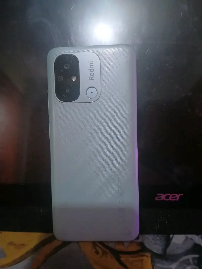 Teléfono xiaomi a12c - 2