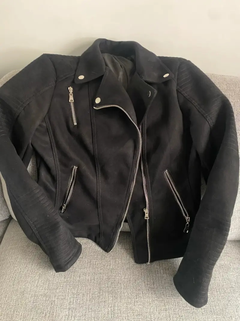 Chaqueta biker negra