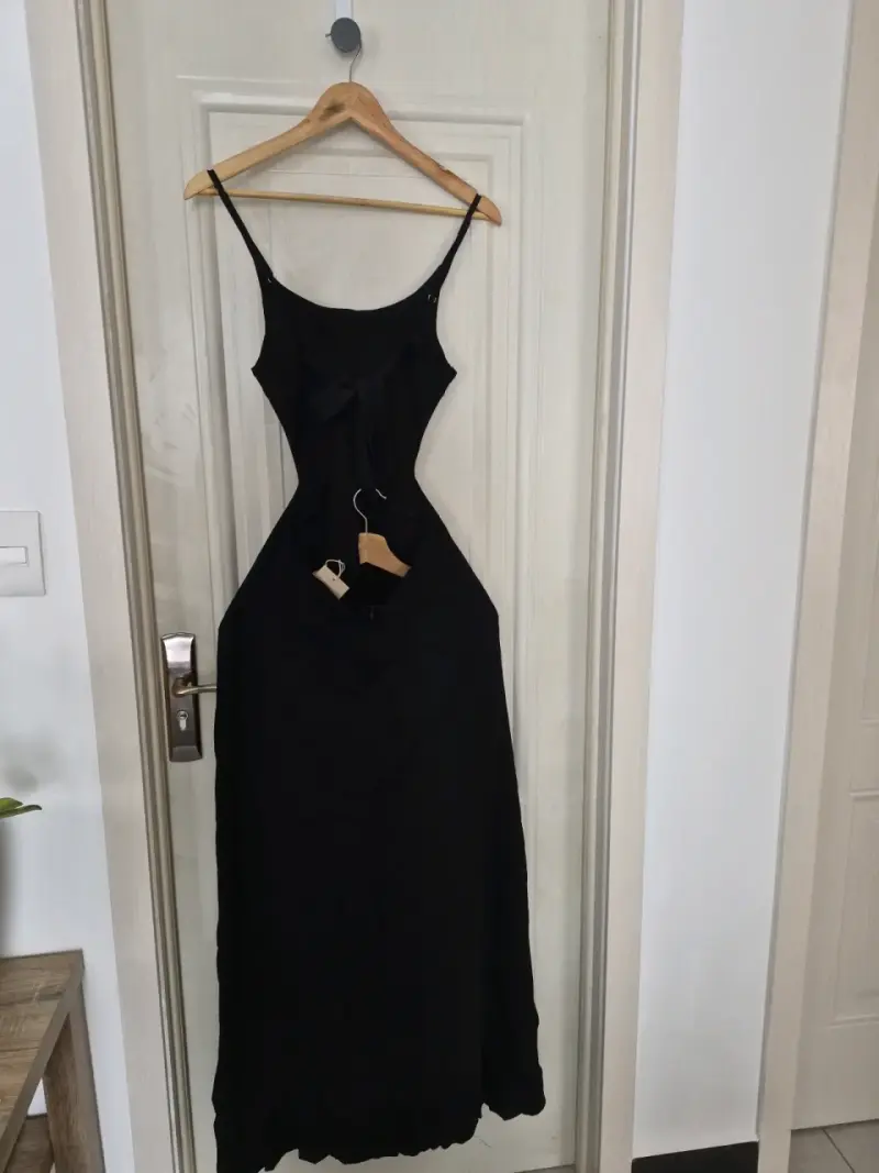 Vestido negro elegante - 2