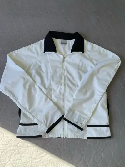 Chaqueta Nike Vintage Talla M (Mujer) - miniatura 1
