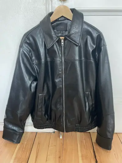 Chaqueta negra de cuero Zara - miniatura 1