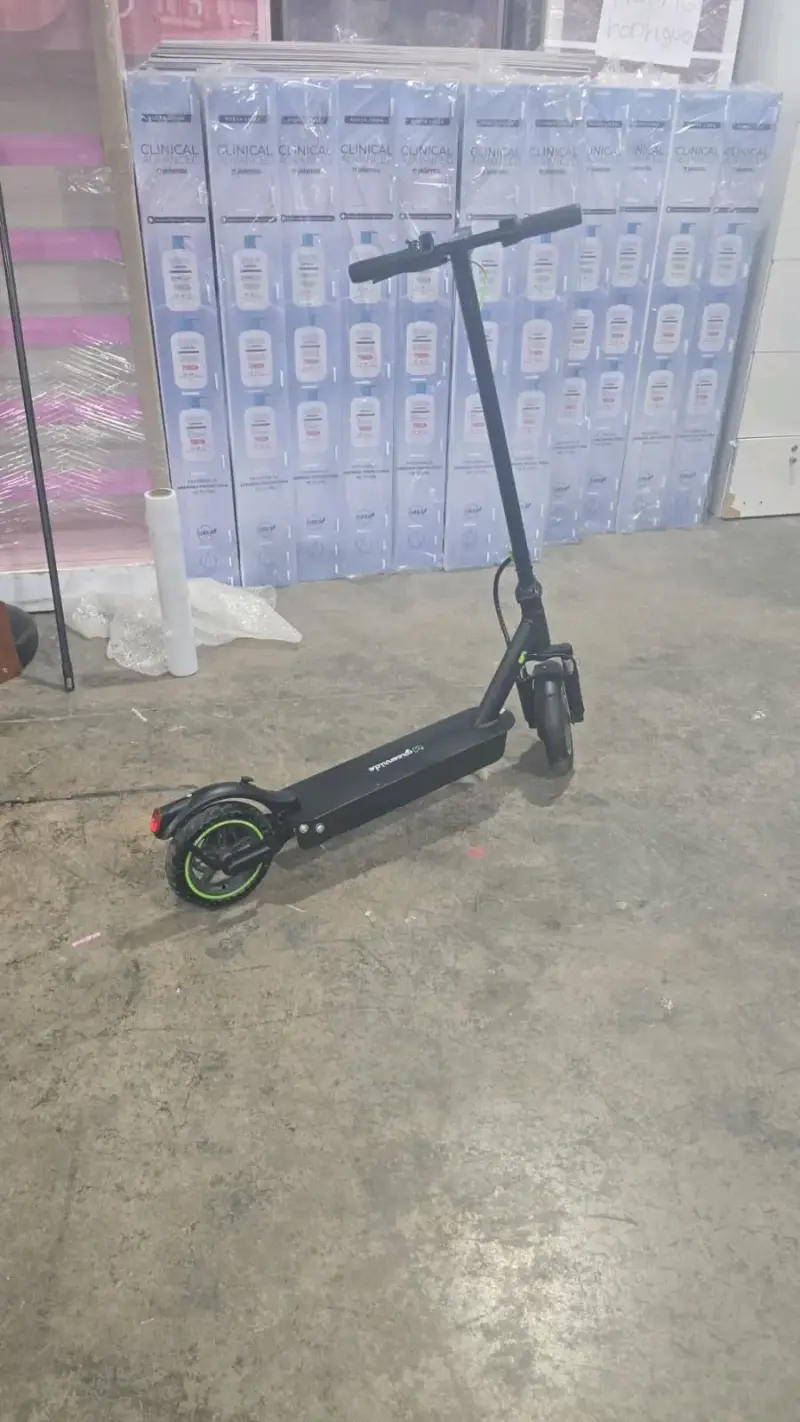 Scooter eléctrico plegable negro - 1