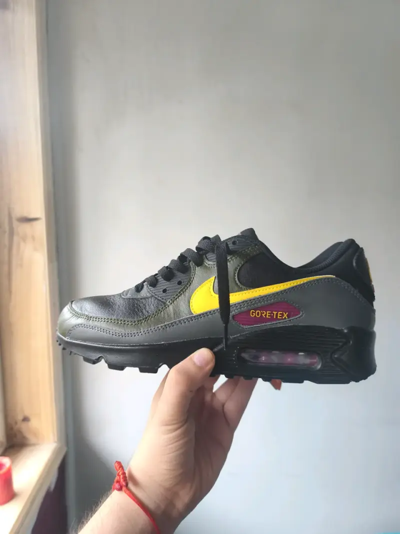Zapatilla Nike Air Max 90 Gore-Tex - 1