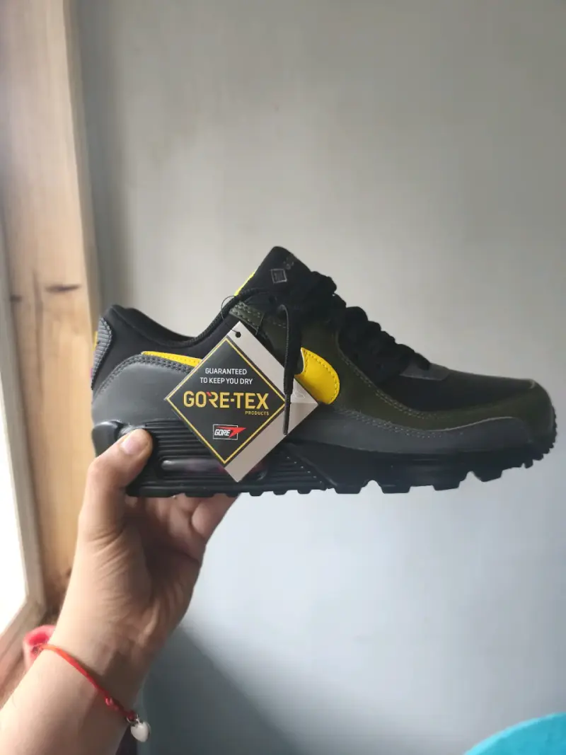 Zapatilla Nike Air Max 90 Gore-Tex - 3