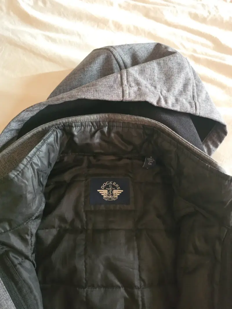 Abrigo gris con capucha Impermeable Ferouch - 2
