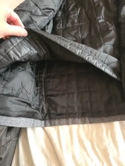 Abrigo gris con capucha Impermeable Ferouch - miniatura 3