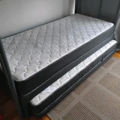 Cama nido con colchones - miniatura 1