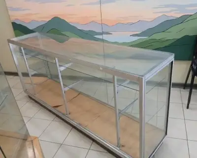 Vitrina de exhibición de vidrio - miniatura 1