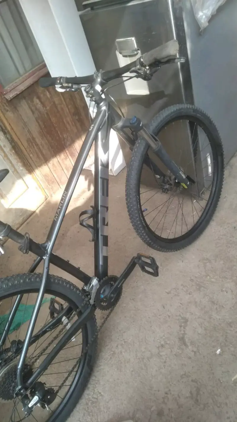 Bicicleta montaña Trek gris - 4