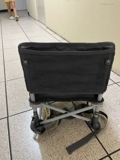Silla portátil para bebé - miniatura 2
