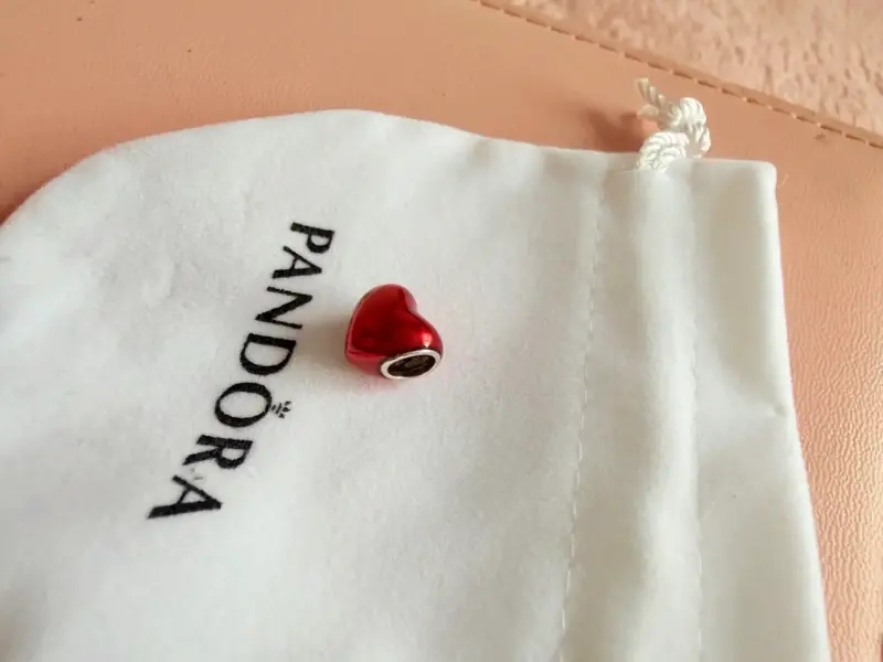 Charm corazón rojo Plata 925