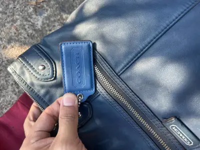 Se vende hermosa cartera Coach vintage Og - miniatura 3