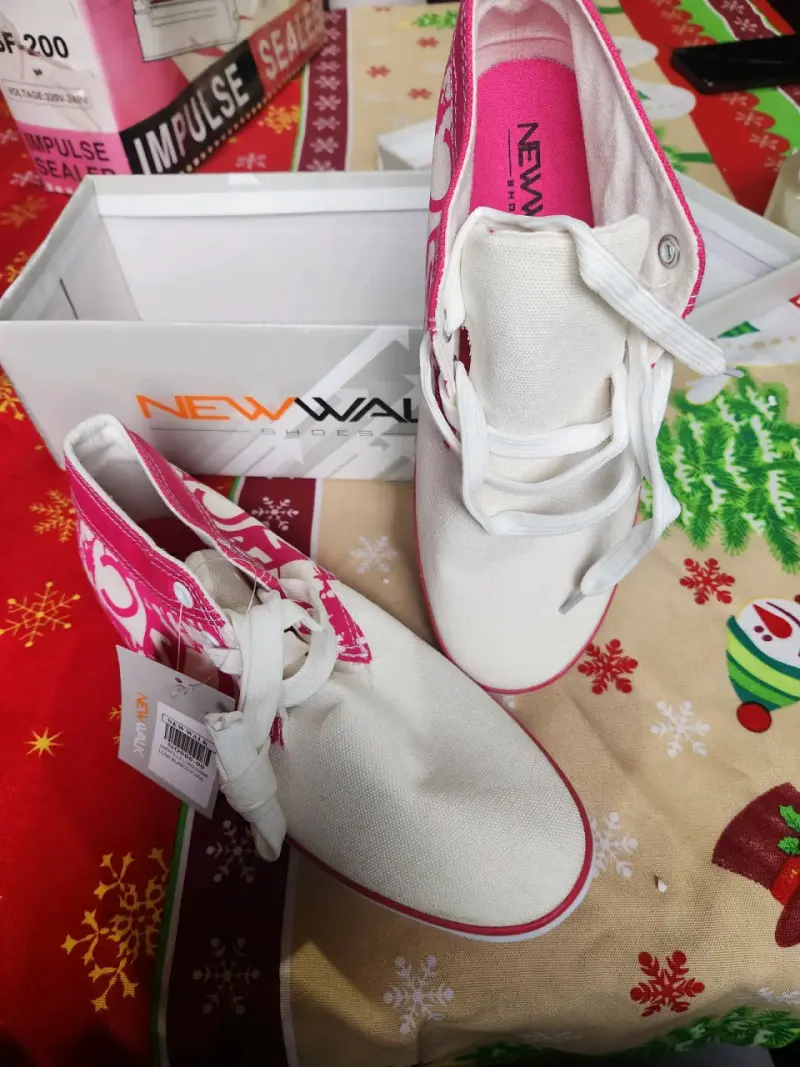 Zapatillas NewWalk blancas y rosas - 1