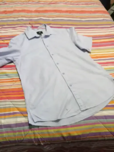 Camisa H&M color celeste - miniatura 2