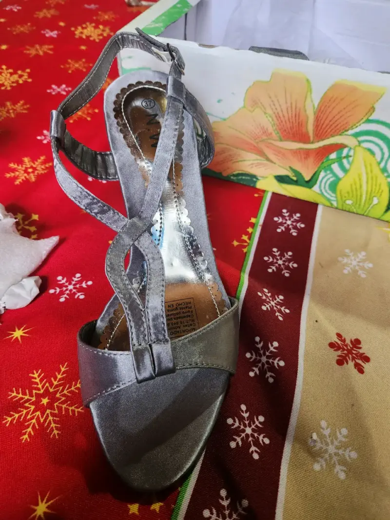 Sandalias de tacón gris - 2
