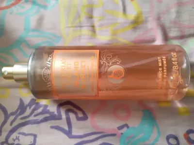 Fragancia Victoria Secret Island Market 250 ml - miniatura 1